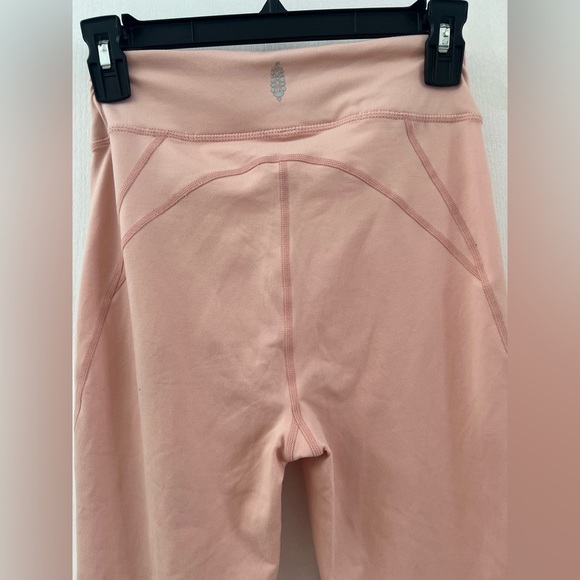 Free People Movement High Bar Legging Washed Geranium (Size S) - Picture 9 of 11